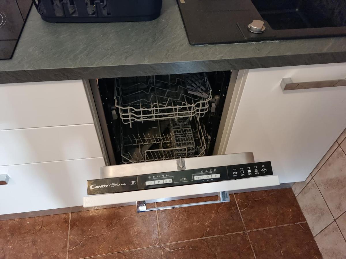 Apartment Ivana Биоград на Мору Екстериор снимка