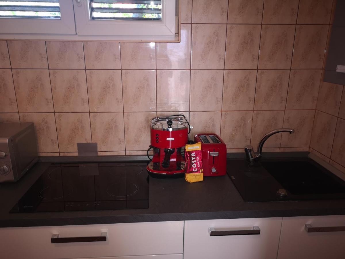 Apartment Ivana Биоград на Мору Екстериор снимка